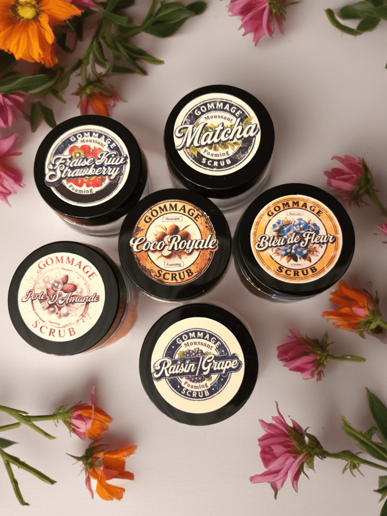 Strawberry Kiwi Foaming Scrub