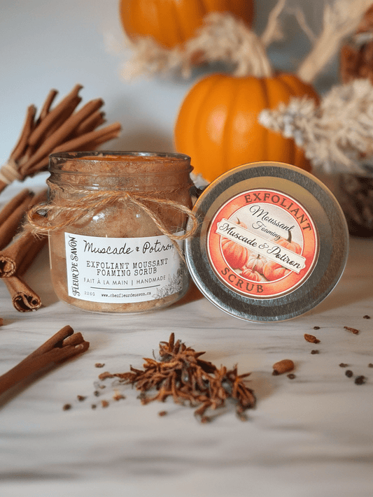 Nutmeg &amp; Pumpkin Foaming Scrub 