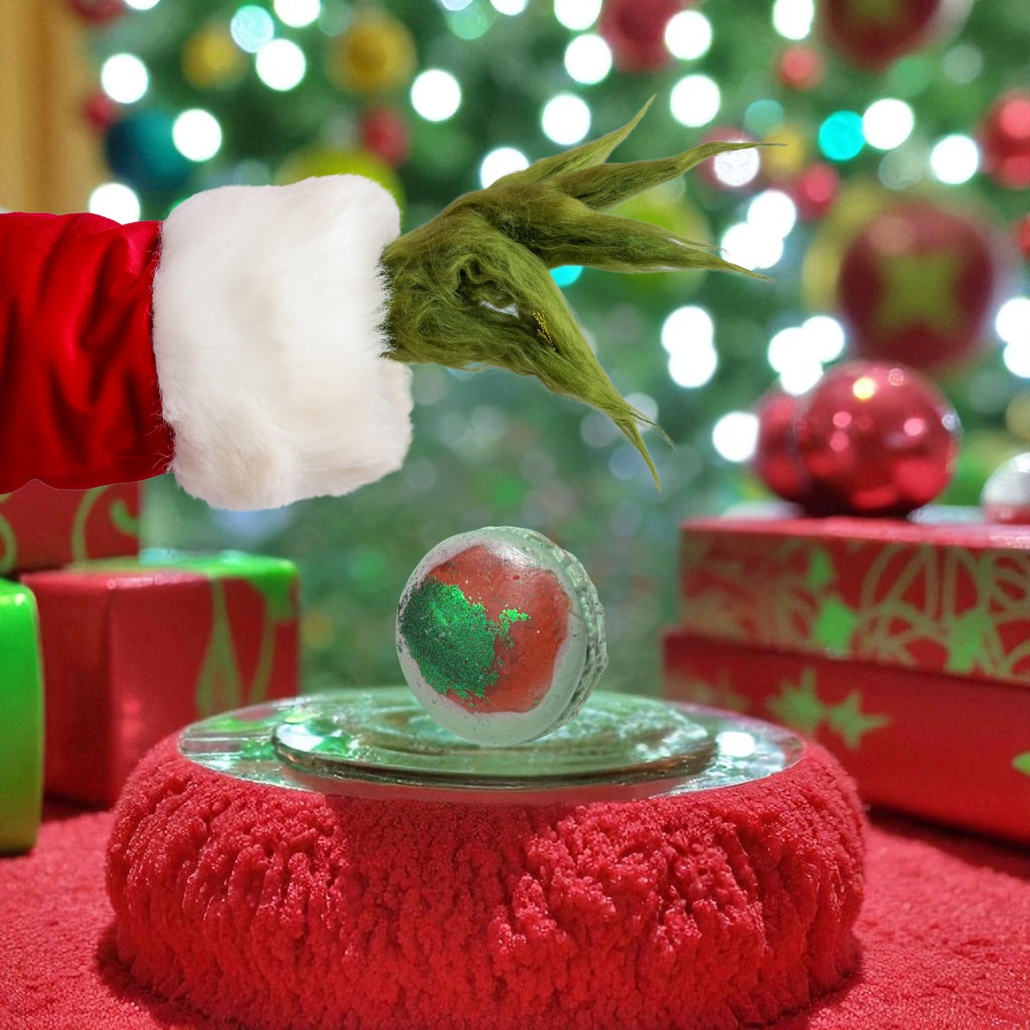 Bath Macaron - The Grinch