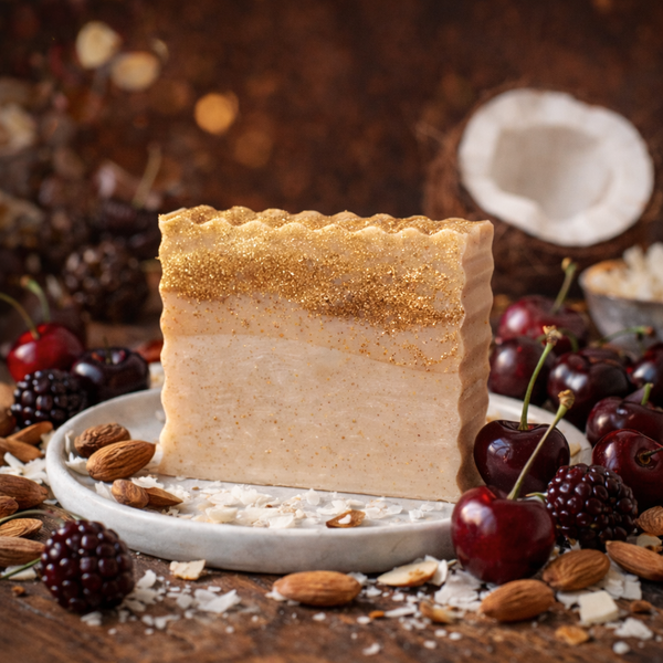 Savon artisanal québecois parfum de cerise et amande